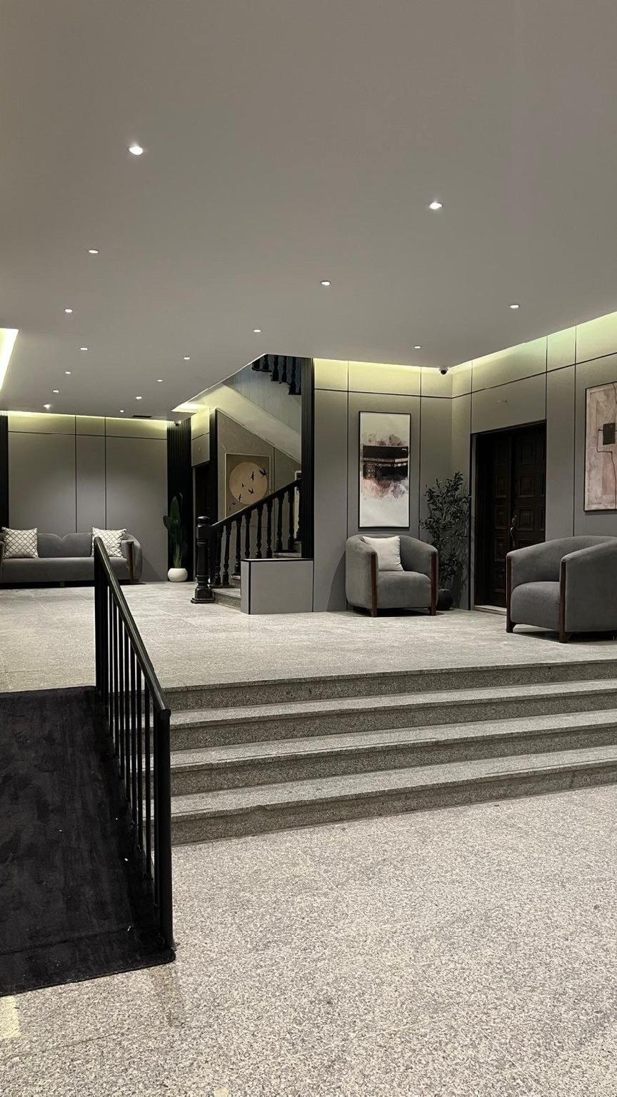 Premium Suite 307 with a heritage character - imagen 18
