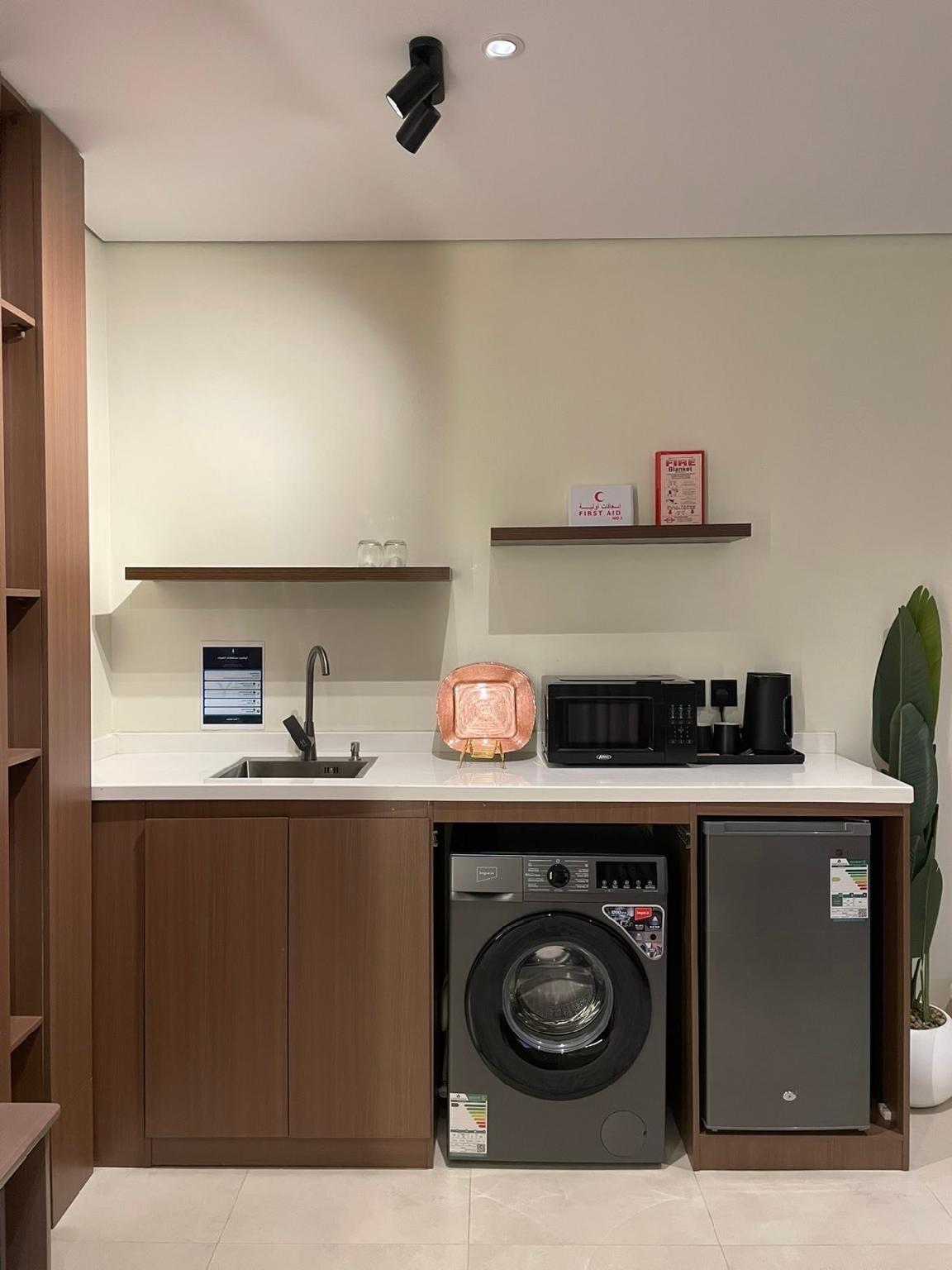 VIP Suite 407 near the Prophet's Mosque - gambar 5