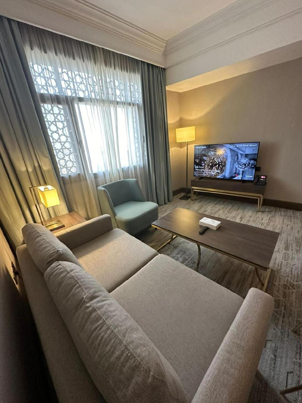 Grand Millennium Al Haram Hotel - image 42