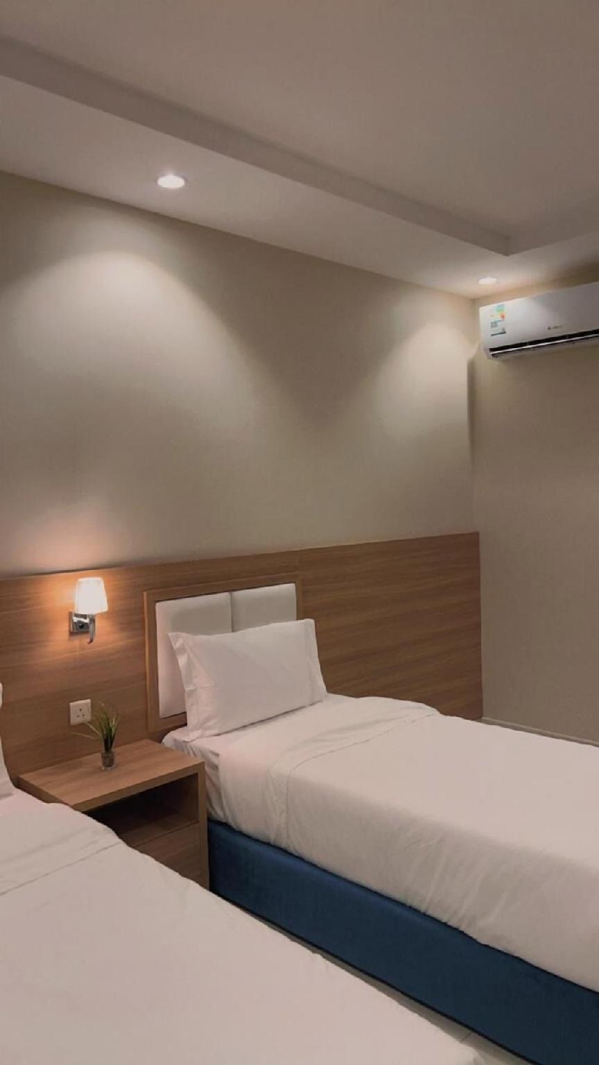 Holiday Plus Tabba Apartments - image 26