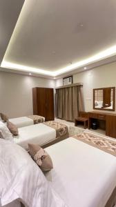 Rawaes Hotel - image 27