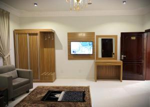 Warda Roma Serviced Apartments - gambar 15