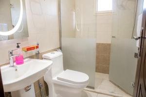 Luxurious Family 3 Bedrooms apartment 10 Mins Drive to Al-Masjid Nabawi - Qaswarah residence - afbeelding 26