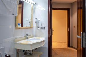 Muassasat Narsian Taibah Apartments Residential Units - imagen 44