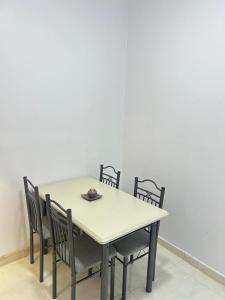 AlZahraa's Apartment - छवि 6