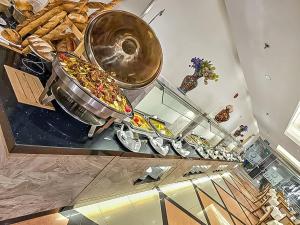 Mias Al Madina Hotel - imej 20