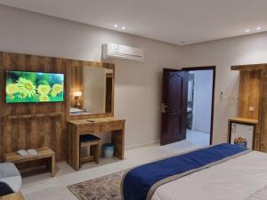 Maya Inn - image 8