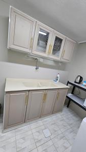 Apartment with Two Bedrooms and Attractive Price 2 - imej 7