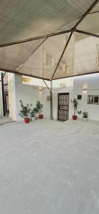 Apartment with Two Bedrooms and Attractive Price 2 - imej 5