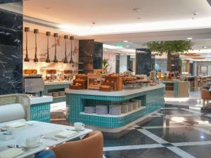 Al Manakha Rotana Madinah - görsel 12