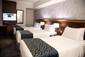 Nozol Royal Inn Hotel - imej 13
