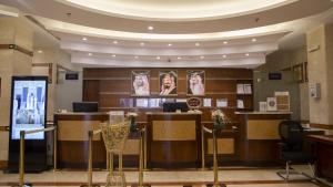 Nozol Royal Inn Hotel - imej 11