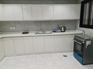 New Luxury Three Room Appartment - gambar 6