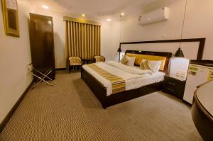 AL Mokhmalia Serviced Apartments - gambar 48