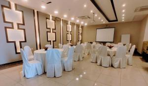 AL Mokhmalia Serviced Apartments - gambar 50
