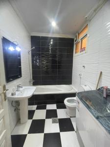 Alfatih Apartments - image 17
