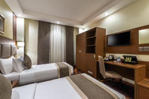 Qasr Al Ansar Golden Tulip Hotel - gambar 12