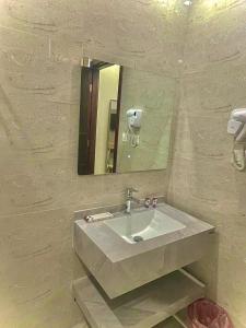 Joud Al Madinah Suites - imej 26