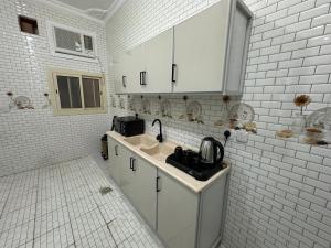 New Four-Bedroom Apartment Inside Al Haram Boundaries with Independent Entrance - afbeelding 2