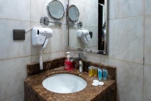 Hayah Al Waha Hotel - image 18