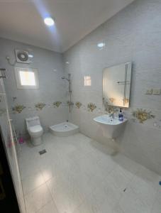 Al Omari Furnished Apartments - gambar 9