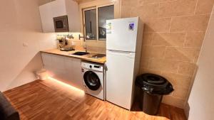 Salam guest house 5 minutes from AlMasjid an Nabawi - imagen 27