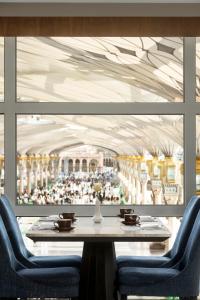 Anwar Al Madinah Movenpick Hotel - imej 40
