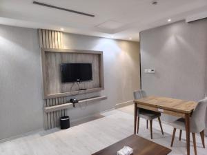 Hayat Rose Serviced Apartments - image 42