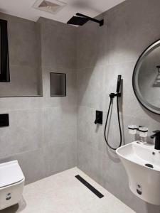Quba Apartment - image 9
