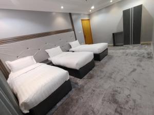 AZHAAR Suites - gambar 30