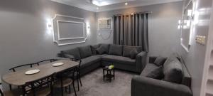 AZHAAR Suites - gambar 32
