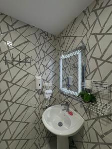 Family Apartment - image 15