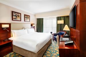 Millennium Al Aqeeq Hotel - imej 21