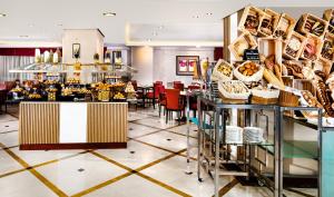 Millennium Al Aqeeq Hotel - imej 29