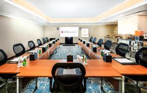 Millennium Al Aqeeq Hotel - imej 24