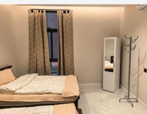 Modern 4 bedroom apartment 8 persons - görsel 12