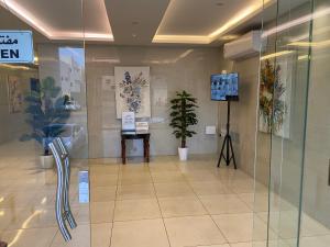 Luxury Apartment with Two Bedrooms, Two Bathrooms, Living Room and Dining Room - görsel 24