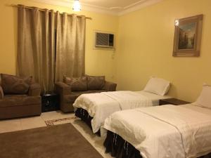 Rumah 2 Furnished units - image 17