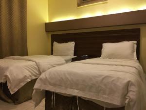 Rumah 2 Furnished units - image 18