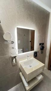 Triple Three Hotel - görsel 22
