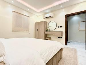 APT 5 Al Munawarah Suites - imagen 17