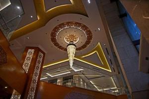 One Inn Hotel Fully Renovated - gambar 21