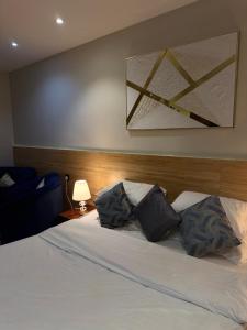 Studio with Hotel Design - imej 13