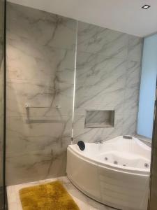 Razan Home - imagen 20
