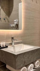 City Center Residential Apartments - gambar 2