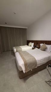 Al Zawiyah Hotel Apartments - image 9