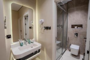 Aurion AsSalaam Hotel Apartment - imej 25