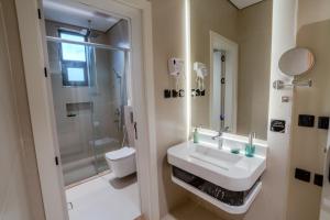 Aurion AsSalaam Hotel Apartment - imej 3