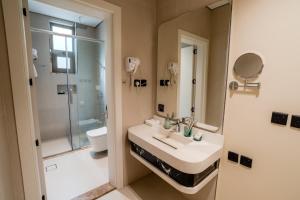 Aurion AsSalaam Hotel Apartment - imej 41