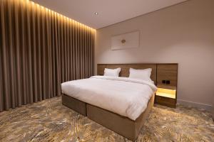 Riwaq Hotel Suites - image 28